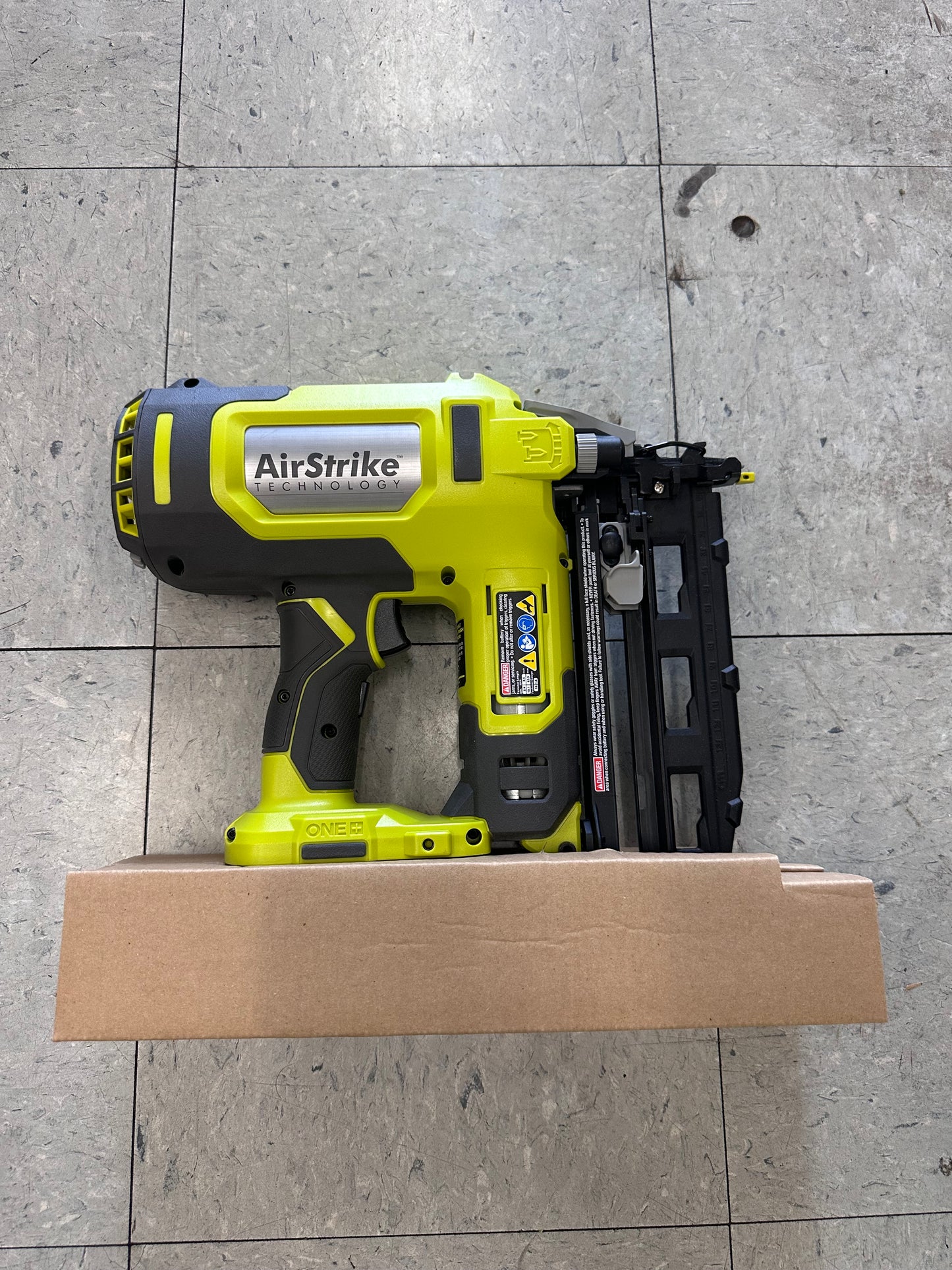 RYOBI 18V ONE+ AIRSTRIKE 16GA Finish Nailer
